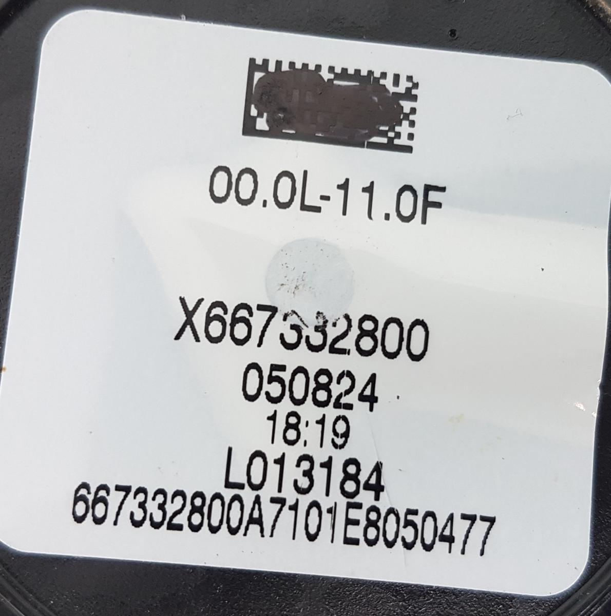 Tesla Model Y Juniper Sicherheitsgurt hinten rechts Bj2025 3857805-E9-B