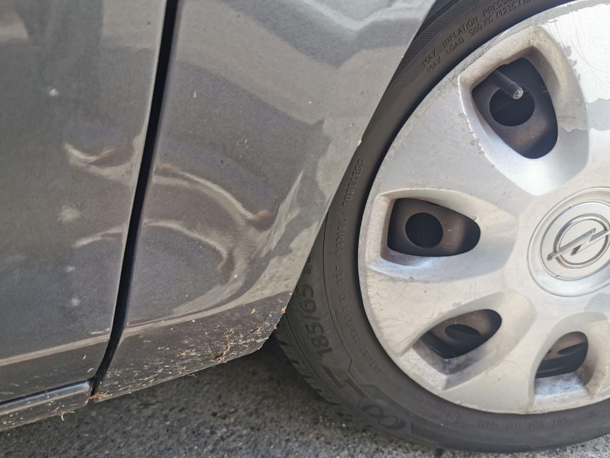 Opel Corsa D Kotflügel Fender Seitenwand vorn rechts Z177 Karbongraumetallic