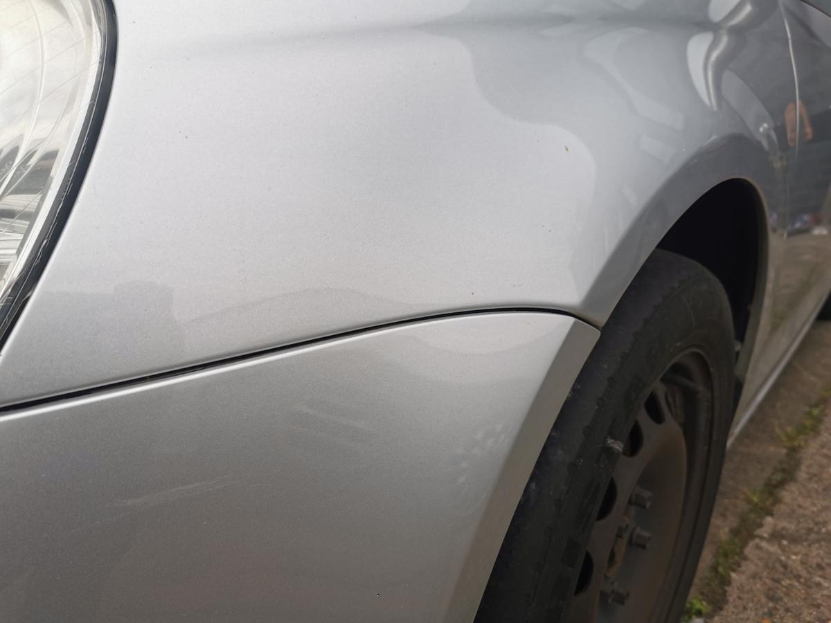 VW Golf V 1K Variant Kotflügel Fender Seitenwand vorn links LA7W Reflexsilber