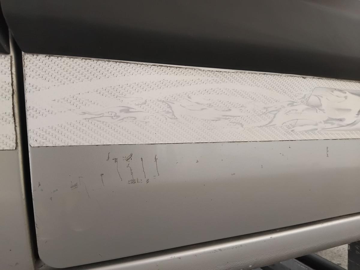 Peugeot Partner Tepee 2 T&uuml;r vorn rechts Beifahrert&uuml;r BJ2009 EZR aluminiumgrau