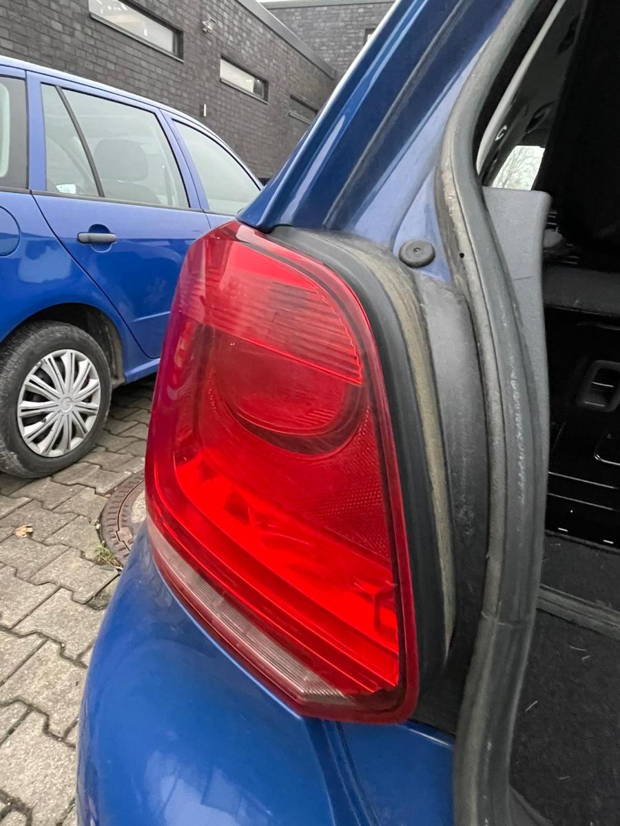 VW Polo 6R original Rücklicht Rückleuchte Schlussleuchte links Bj.2013