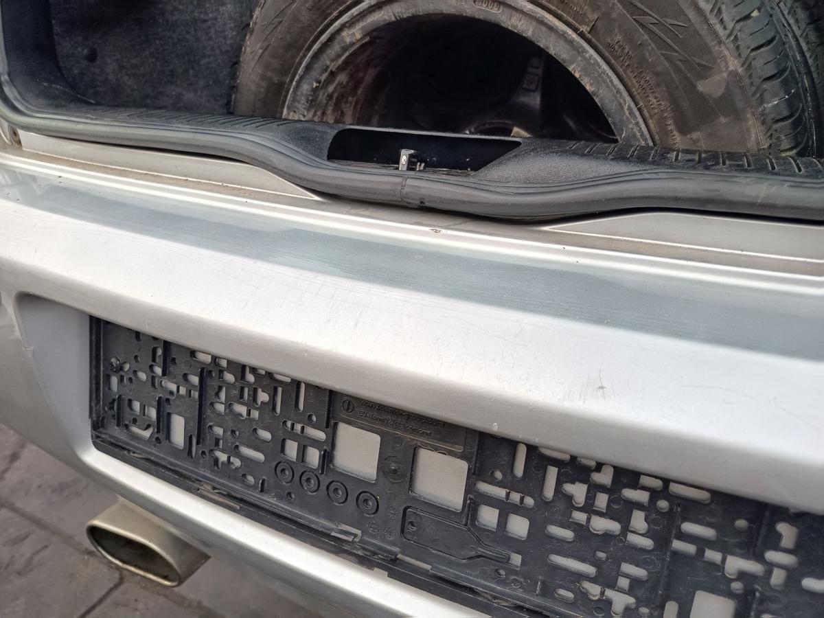 VW Polo III 6N2 original Sto&szlig;stange F&auml;nger hinten/Heck A7W Reflexsilber Bj 2001