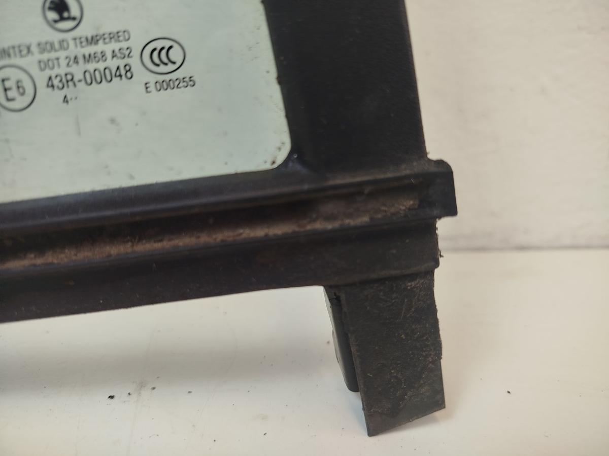 Skoda Fabia 6Y Combi Dreieckscheibe T&uuml;r hinten rechts feste Scheibe Kombi