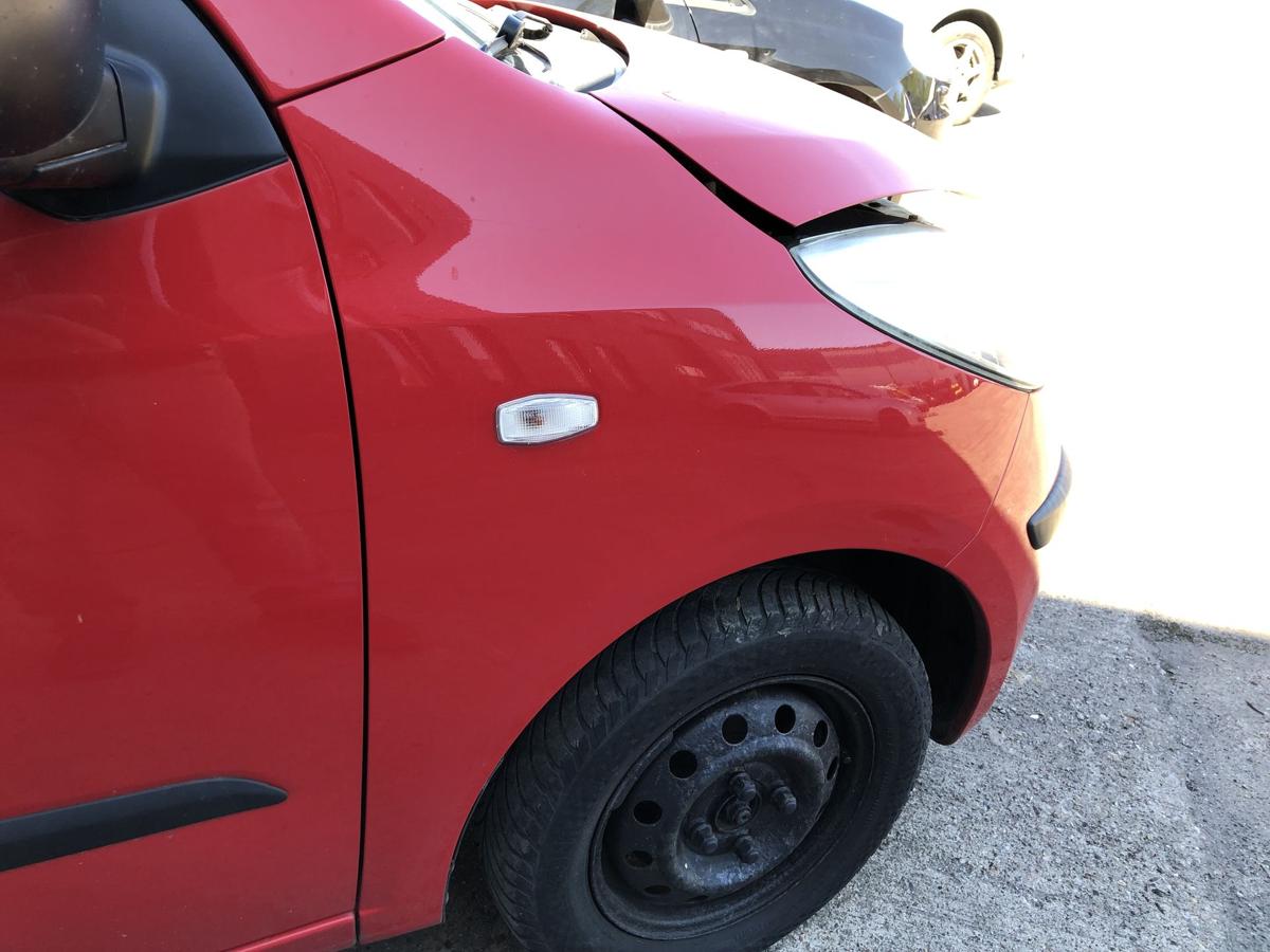 Hyundai i10 PA Kotfl&uuml;gel vorn rechts Beifahrerseite H4 Electric Red