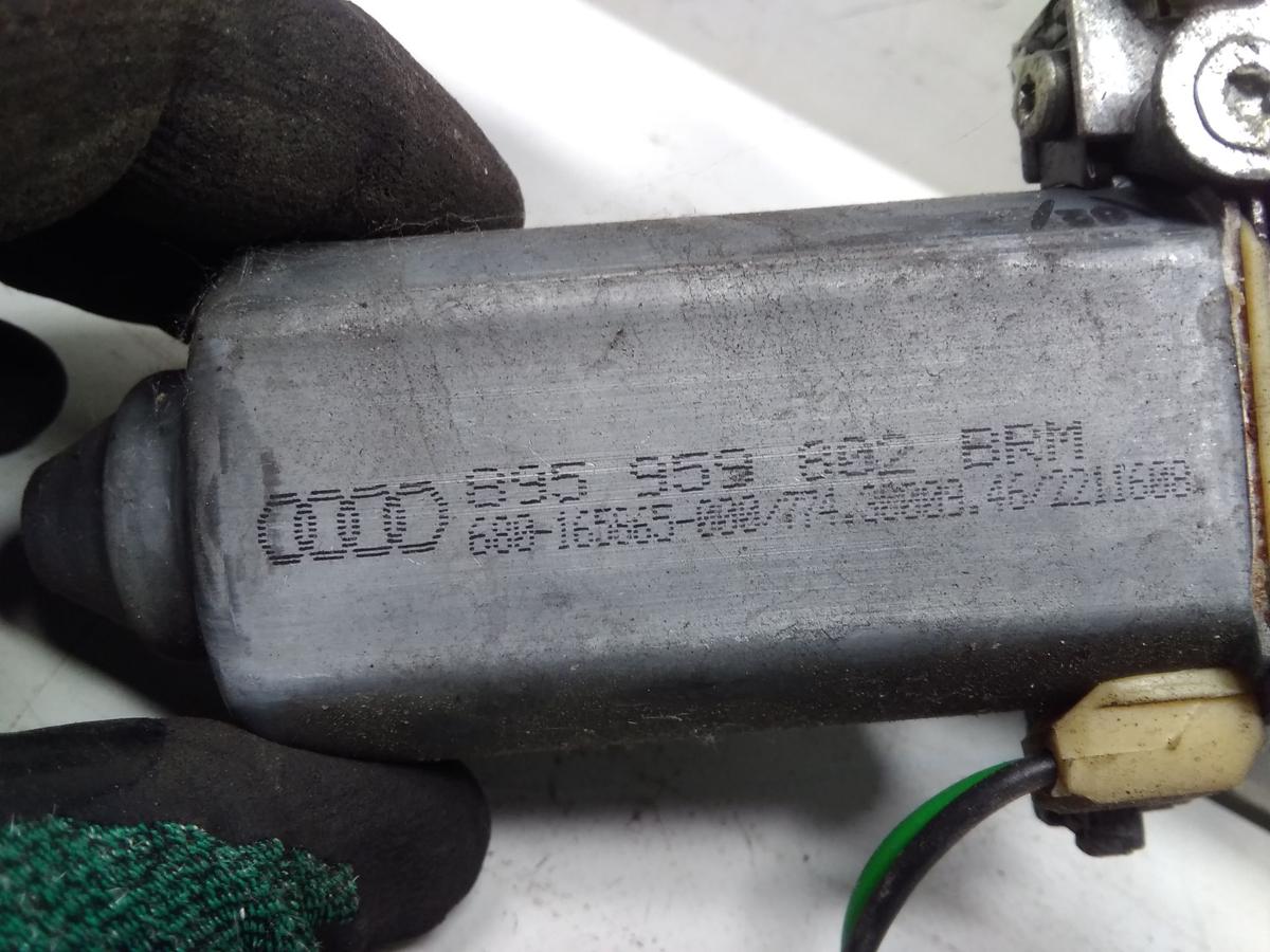 Audi Cabrio 8G original Fensterheber vorn rechts elektrisch Bj.1997