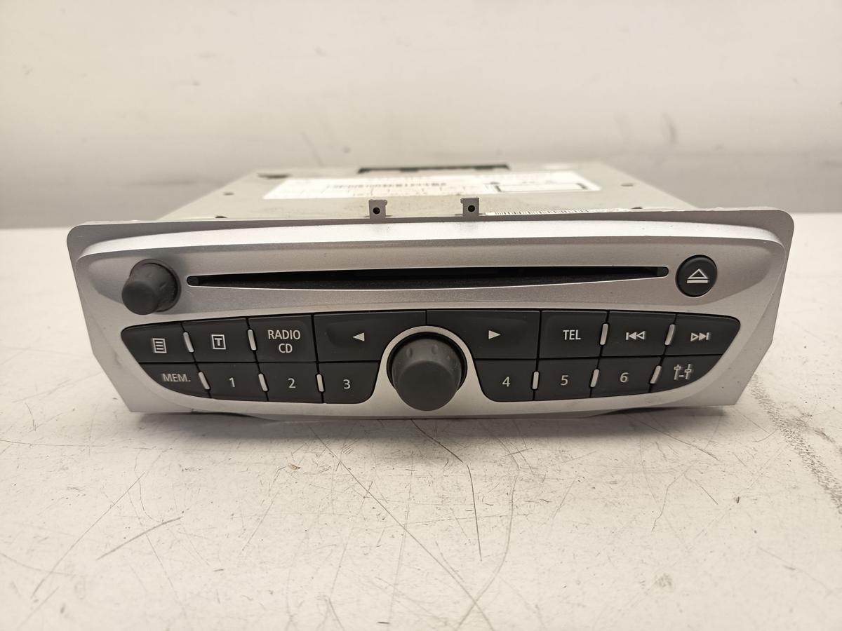 Renault Megane III original Radio CD 281159243R Baujahr 2010