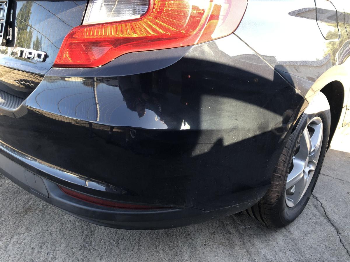 Fiat Tipo Typ 356 Stoßfänger hinten Heckschürze Stufenheck 718/A schwarzmet