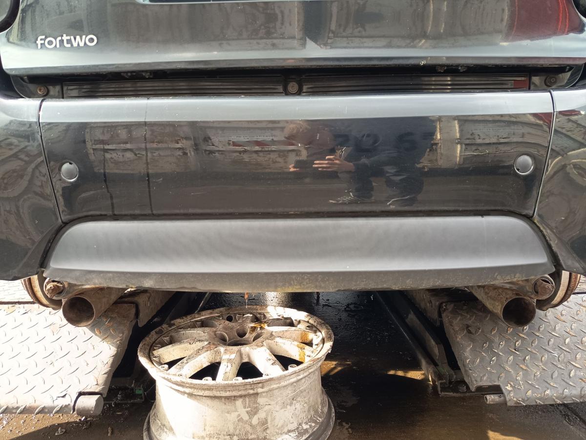 Smart Fortwo original Sto&szlig;stange hinten mitte EA4 schwarz Facelift Bj 2006