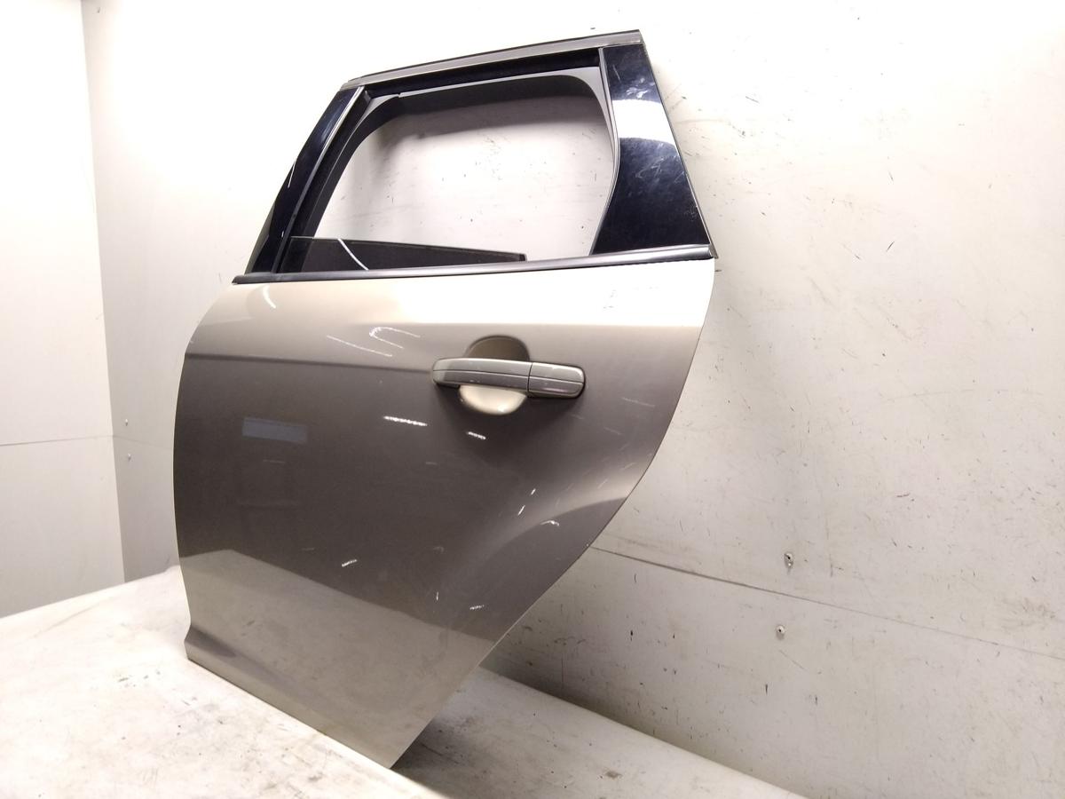 Ford Focus 3 Facelift Kombi T&uuml;r hinten links titangraumetallic Bj.2015