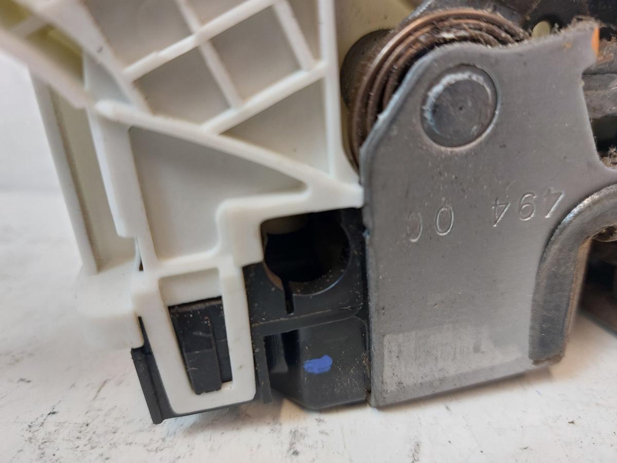 VW Crafter 35 2E Kasten T&uuml;rschloss vorn rechts Schloss mit ZV