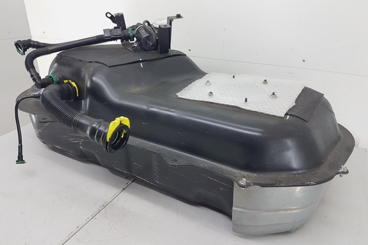 Mitsubshi Eclipse Cross Kraftstofftank Kraftstoffbeh&auml;lter Bj2023 2,4 72kw Hybrid