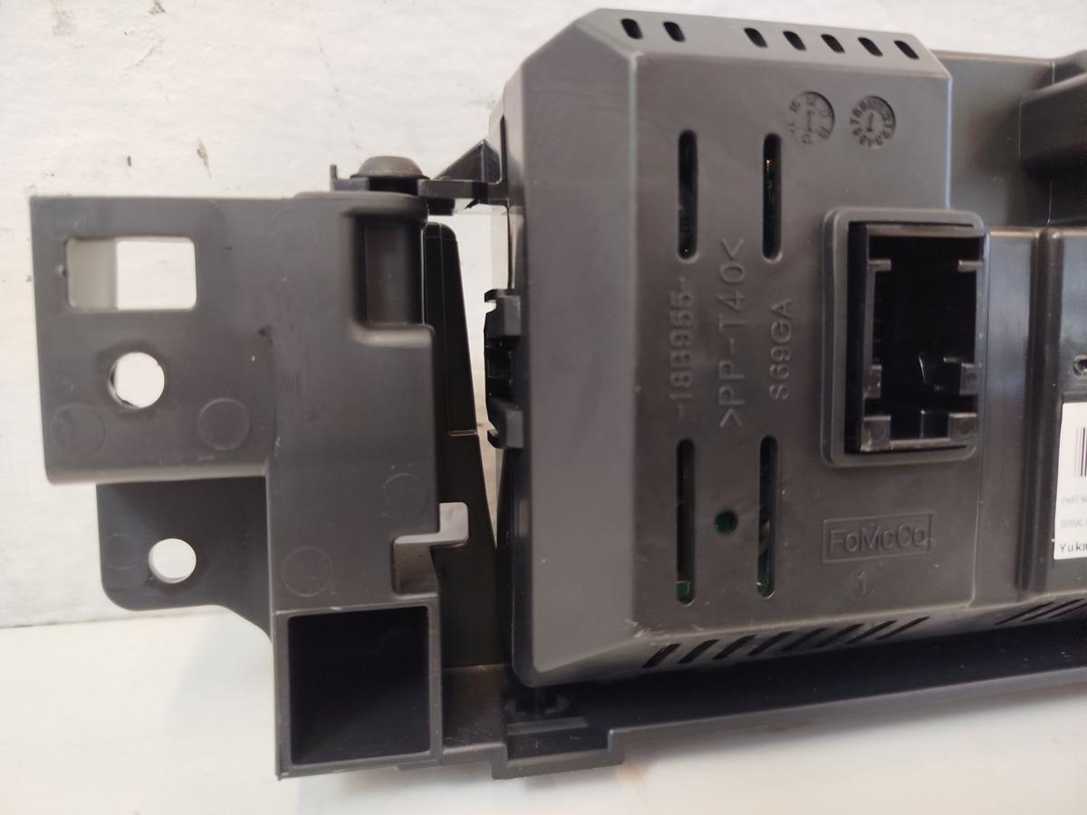 Ford Focus DYB CEW Turnier Radiodisplay Anzeige Monitor OEM