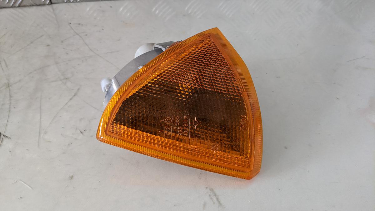 Citroen AX OE Blinker Blinkleuchte vorn links 95619020