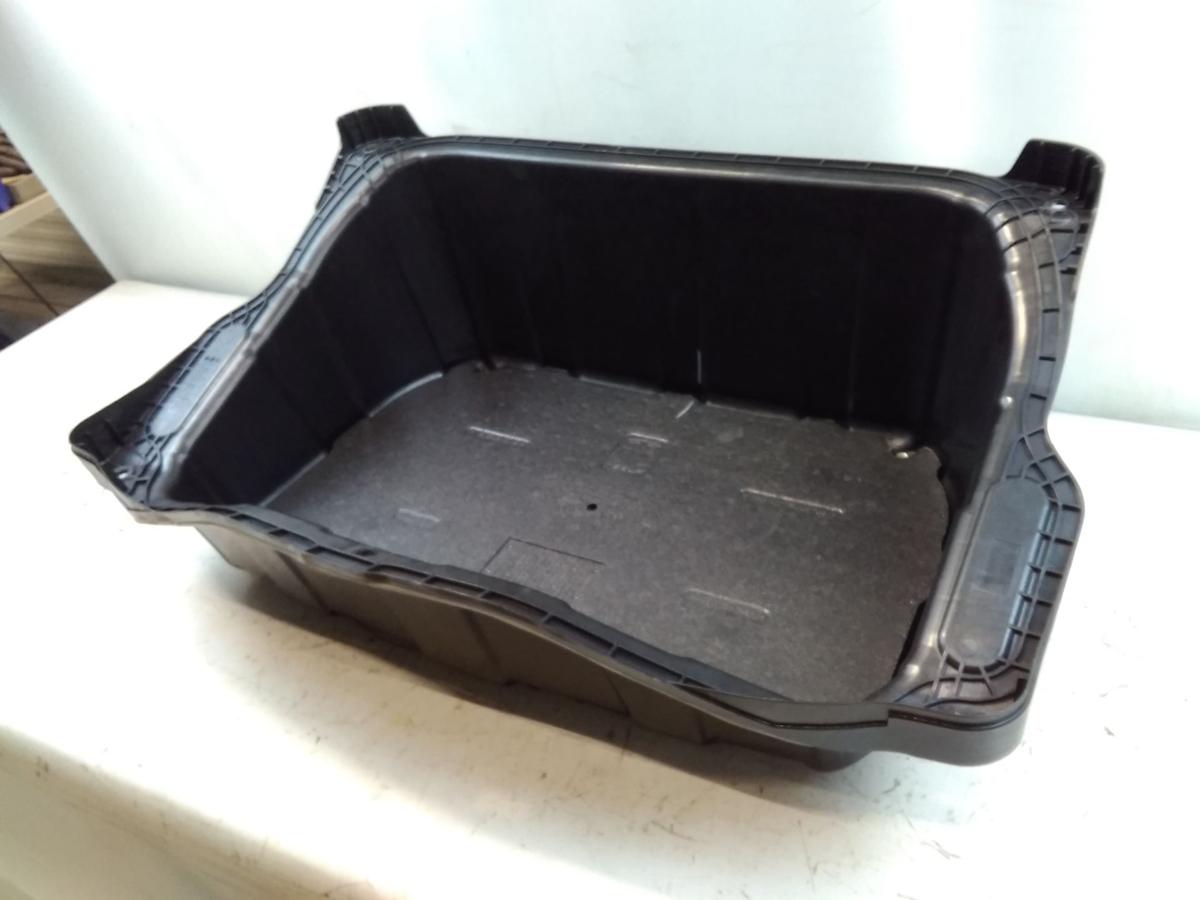 Tesla Model Y original Heckboden Kofferraumbodenwanne 1487751-00-D 1508656-00-F