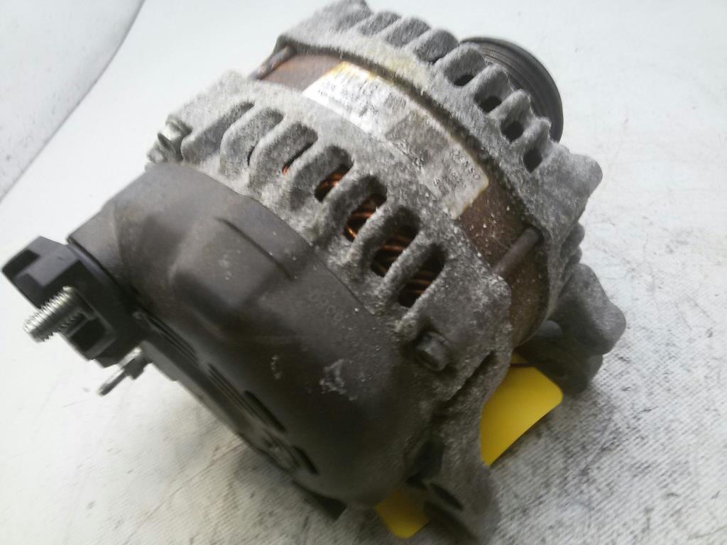 VW Tiguan 5N2 original Lichtmaschine Generator 03L903024 03L903024 DENSO BJ2014