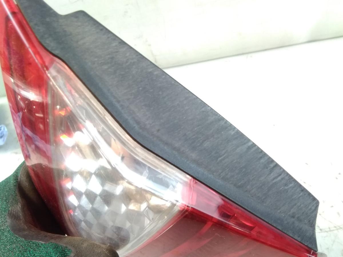 Ford Mondeo 4 BA7 Kombi original Rückleuchte Heckleuchte innen rechts BJ2009