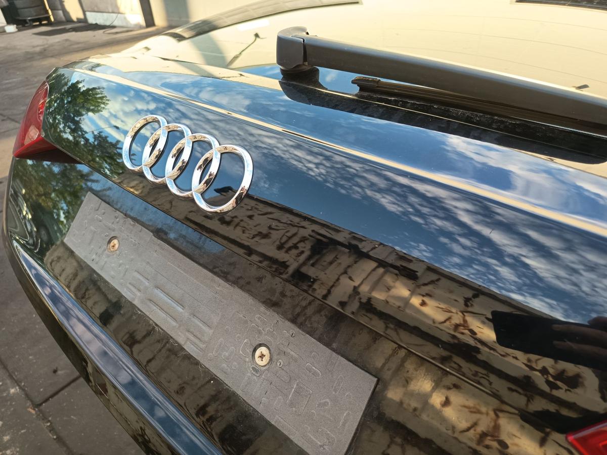 Audi A4 B8 8K Avant original Heckklappe mit Scheibe Y9B Brillantschwarz Bj 2009