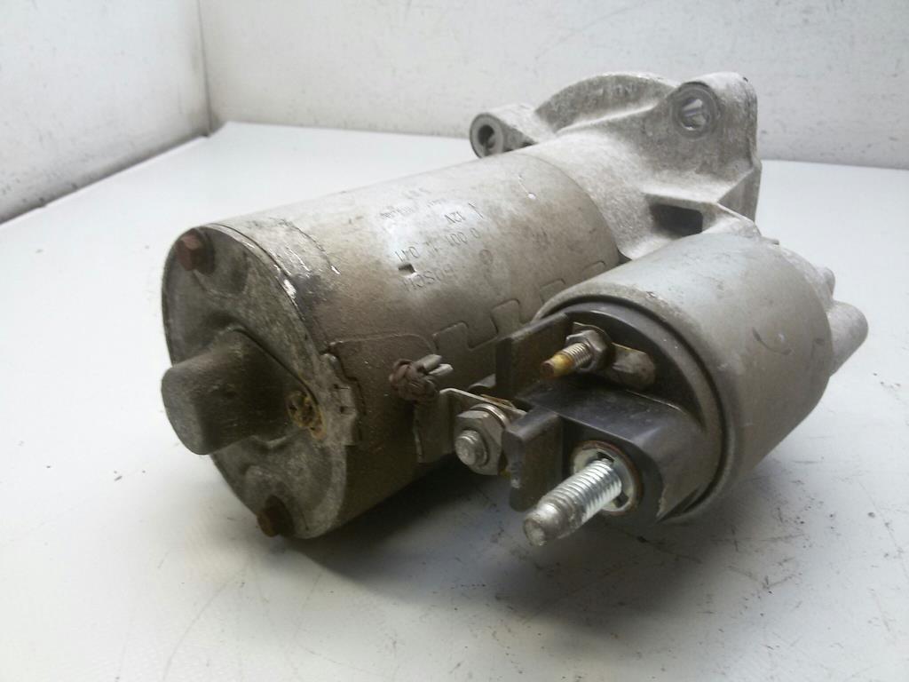 Peugeot 207 Anlasser Starter 9647982880 0001112041 BOSCH BJ2008