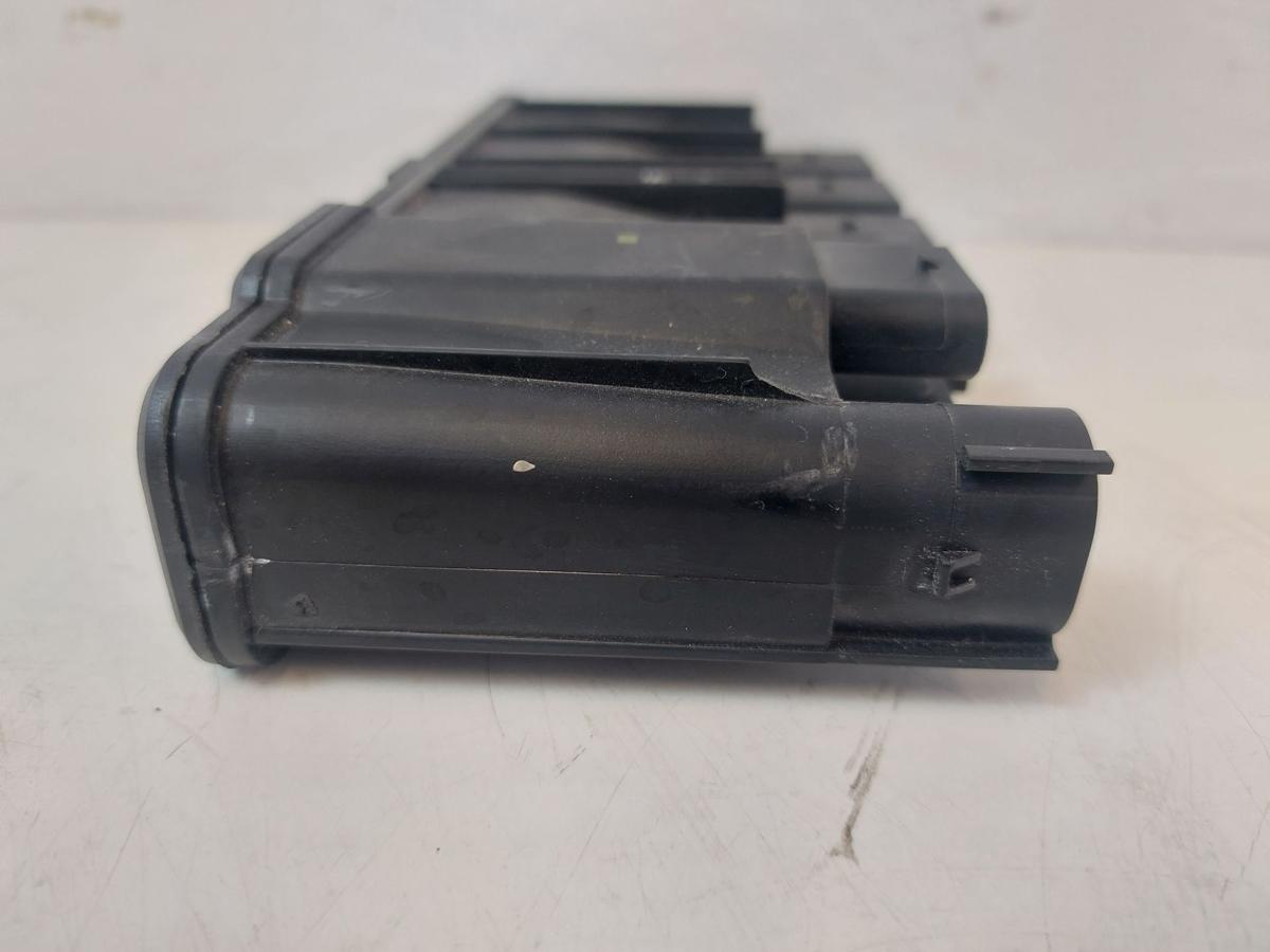 BMW 1er F21 M140i LCI Stromverteiler Verteiler Bordspannung OEM