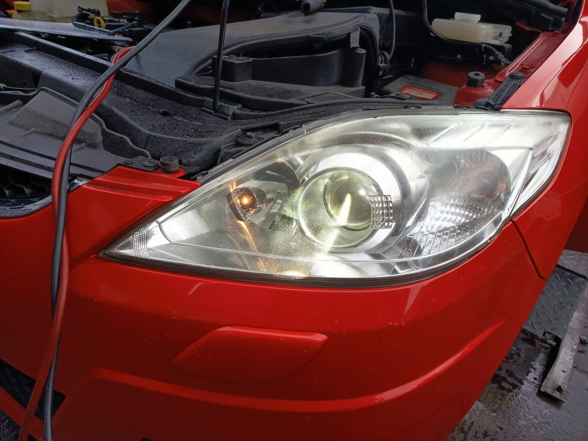 Mazda 5 CR orig Scheinwerfer links Xenon Front rot Bj 2009