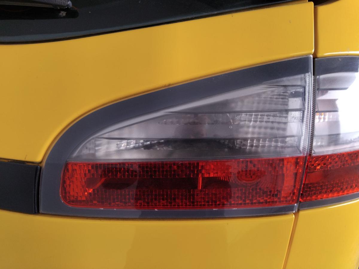 Ford S-Max 1 WA6 original R&uuml;ckleuchte Heckleuchte innen rechts BJ2008