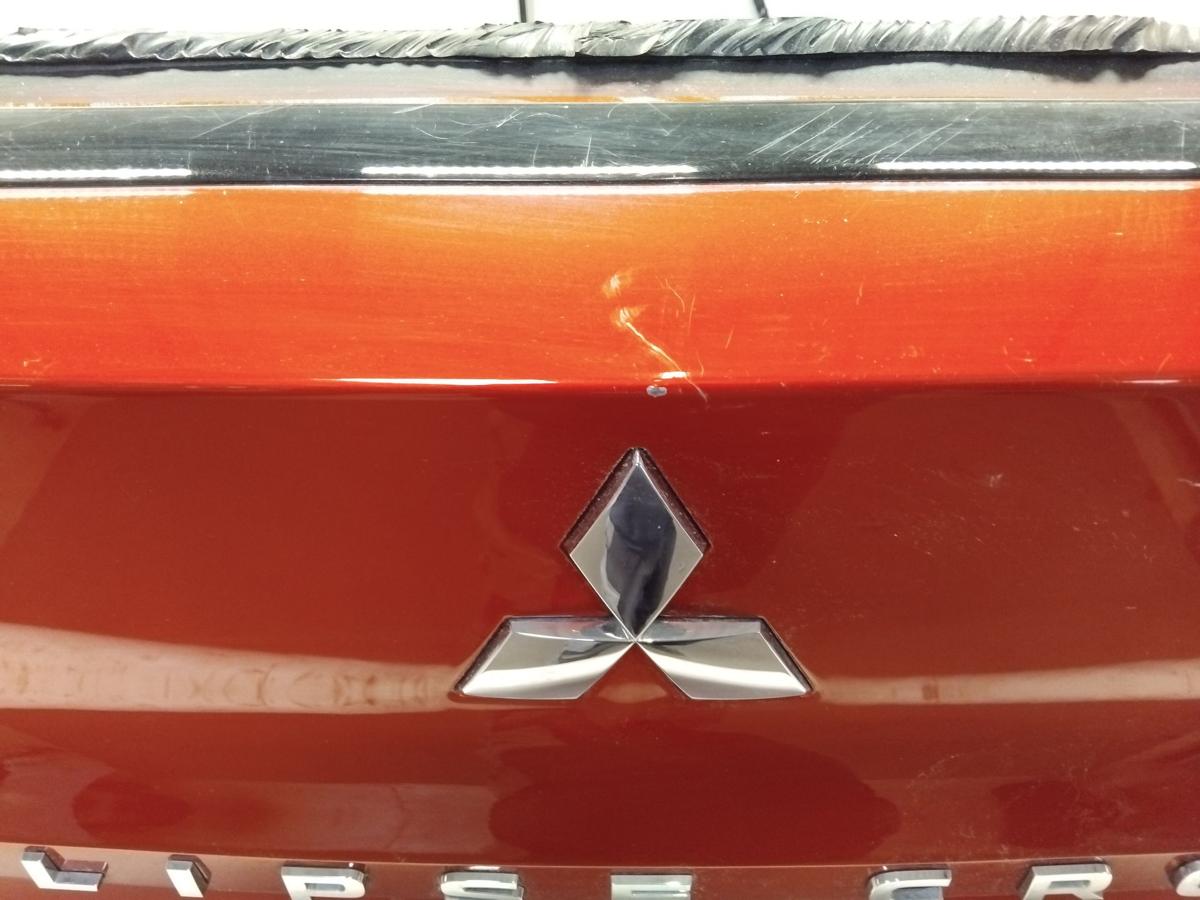 Mitsubishi Eclipse Cross original Heckklappe Kofferraumdeckel ohne Scheibe P62B