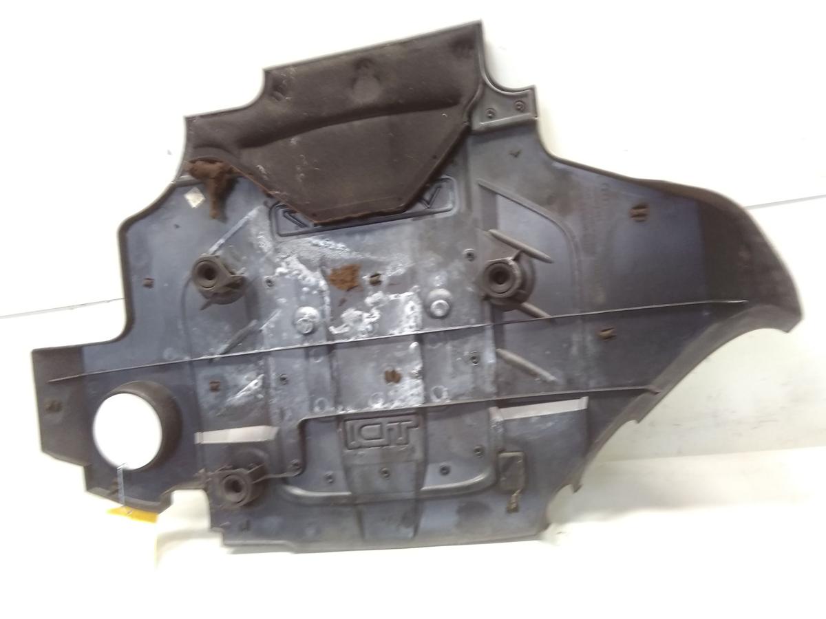 Audi A4 8E B7 original Plastikabdeckung Motor 2.7TDI 132kw BPP Bj.2006