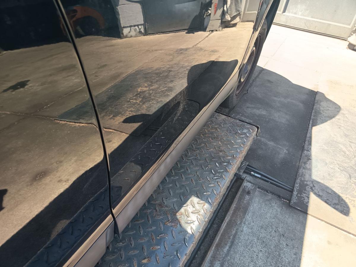 Citroen C4 5t&uuml;rig T&uuml;r vorn rechts Beifahrer Rohbau KTV Perla Nera Bj 2008