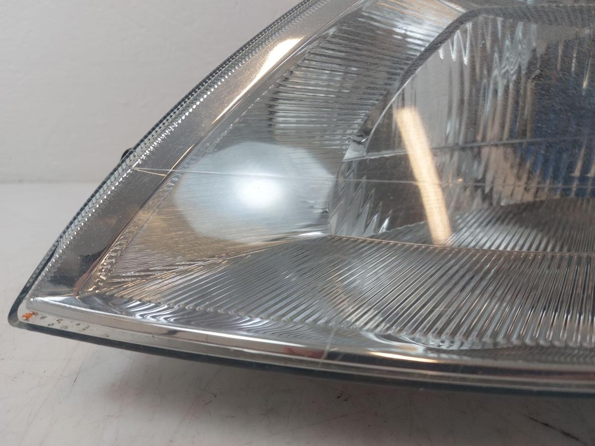 Ford Fiesta JD3 bis 2005 Scheinwerfer links Frontscheinwerfer Halogen Lampe