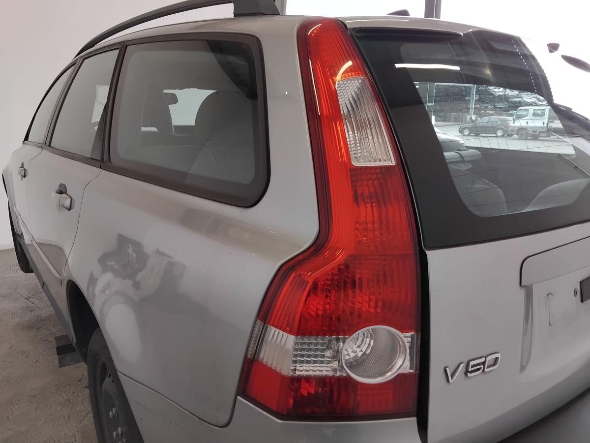 Volvo V50 II Kombi original R&uuml;ckleuchte Schlussleuchte links BJ2007
