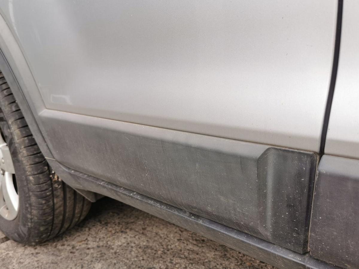 Chevrolet Captiva KLAC Tür Autotür Rohbautür hinten rechts GAN Ice Silver met