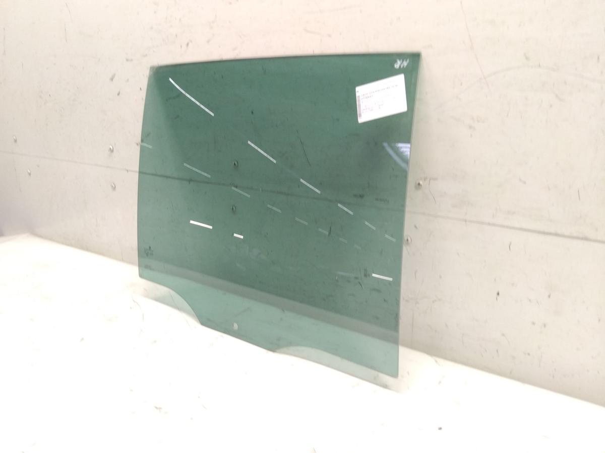 VW Golf Sportsvan T&uuml;rscheibe hinten rechts original abgedunkelt Bj.2017