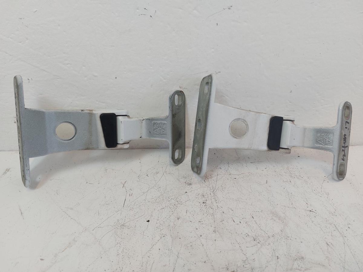 Mercedes Citan W420 Satz Türscharniere Flügeltür links oben unten Scharniere