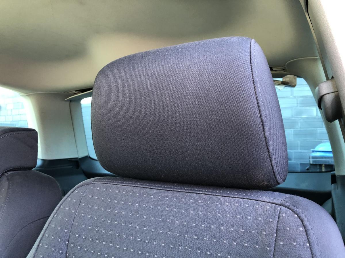 VW Touran 1T 1T1 Einzelsitz Sitz hinten links R&uuml;cksitz Stoff mit Muster