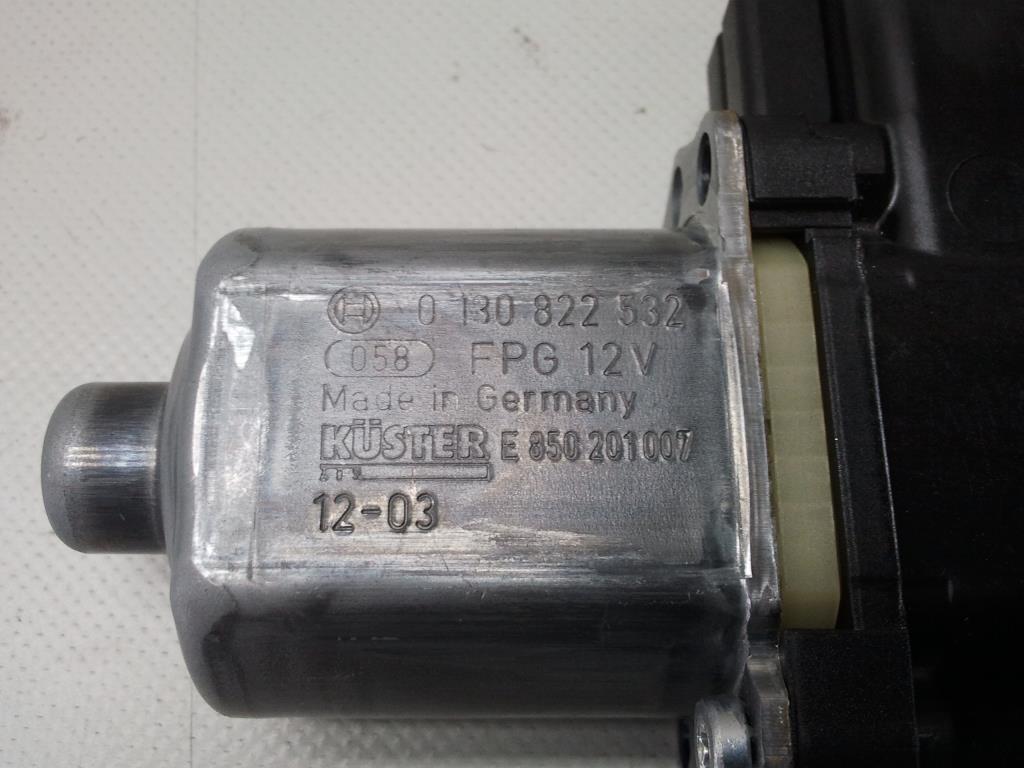 VW Polo 6R Fensterhebermotor 6R0959811G 0130822532 BOSCH hinten links BJ2012