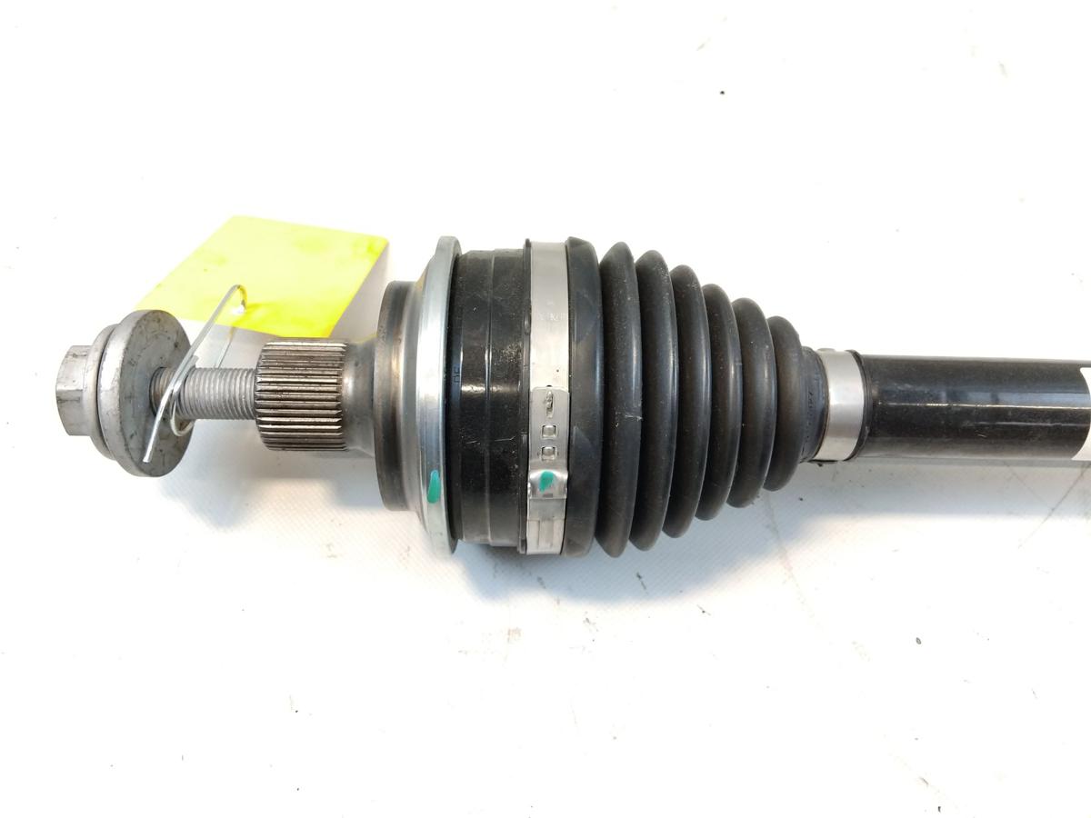 Porsche Macan 2 Turbo XAB original Antriebswelle Gelenkwelle vorn Bj.2024