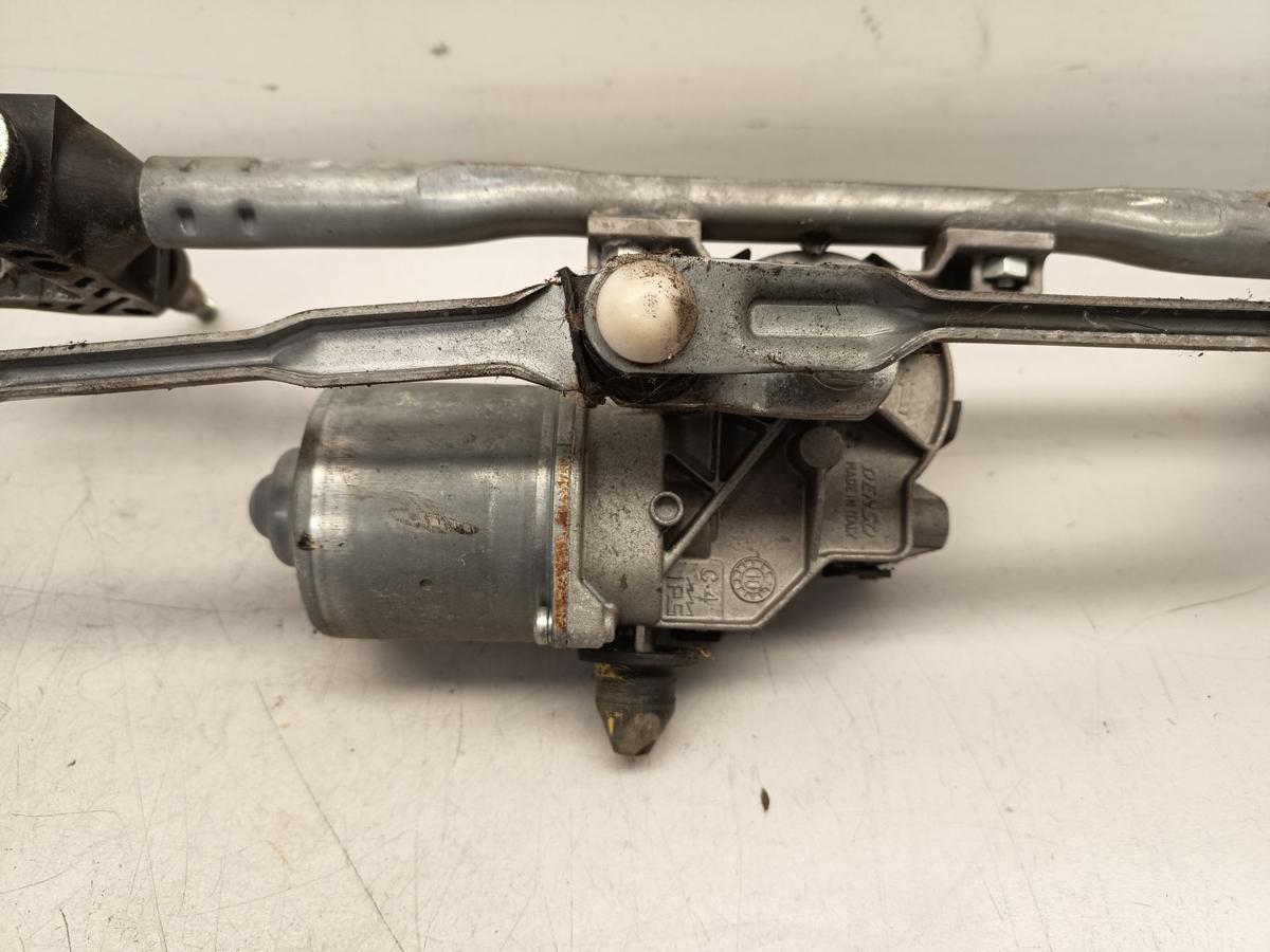 Ford KA Ru8 original Wischermotor vorne mit Wischergest&auml;nge Baujahr 2010