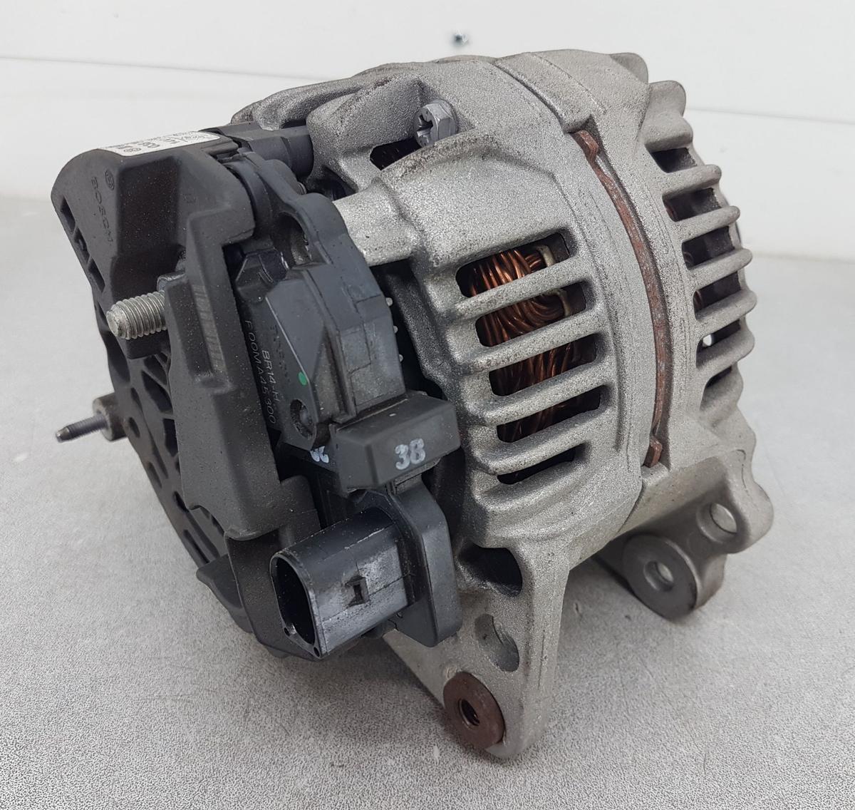 VW Golf IV Lichtmaschine Generator 90A 038903018PX Bj2001 1,4 55kw AXP