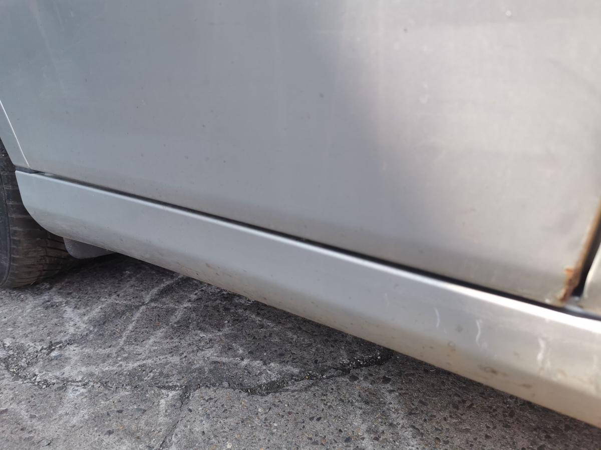 Mercedes E Klasse S211 T&uuml;r hinten rechts Kombi 744 Brillantsilber TEXT BILDER