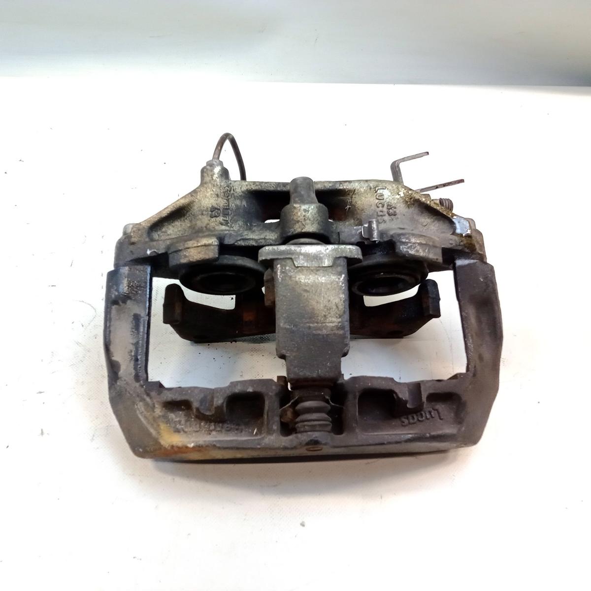 Audi A6 4B original Bremssattel Vorderachse rechts 2.7T 321x30mm Bj.1999