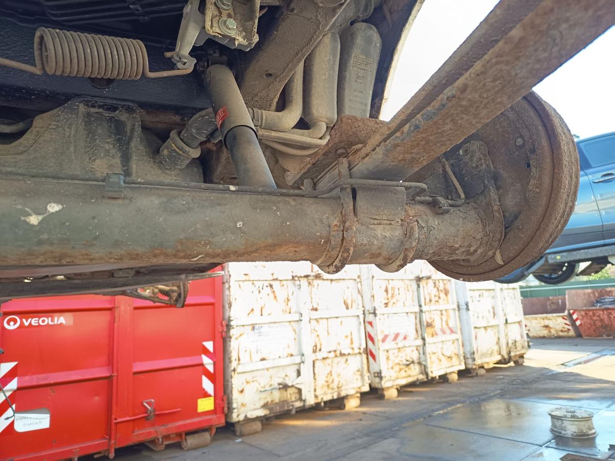 VW Caddy 9K original Hinterachse Tr&auml;ger trommelgebremst 164tkm Bj 2003