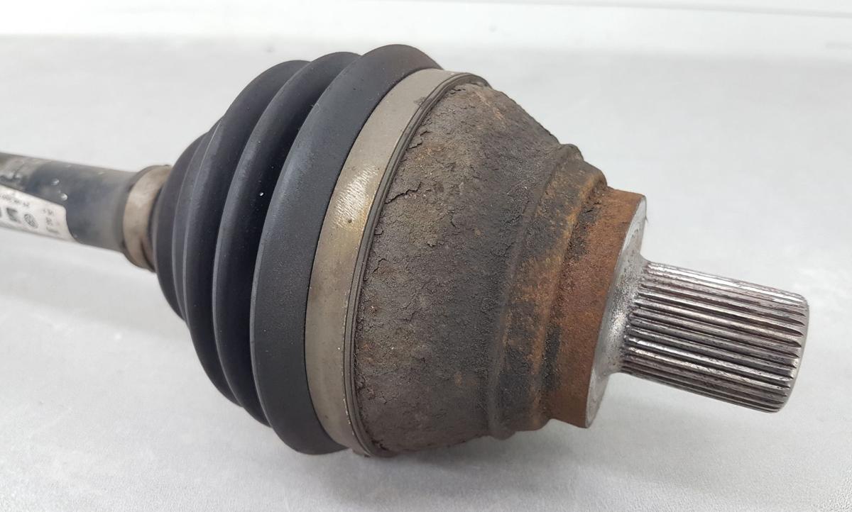 VW Cross Touran 1T Antriebswelle links 1K0407271ES Bj07 2,0TDI 103kw Gelenkwelle