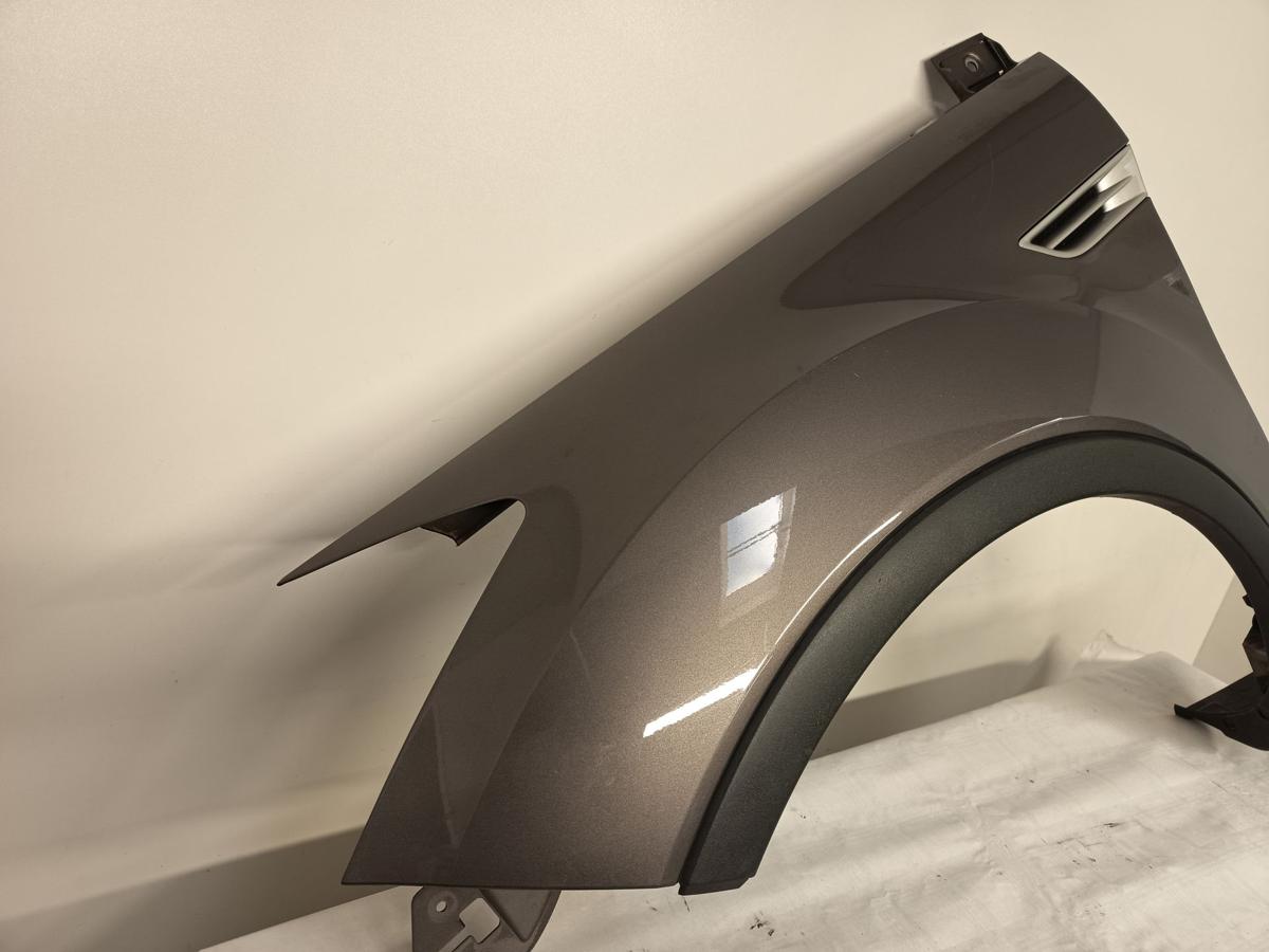 Ford Kuga DM2 Bj 2011 orig Kotflügel vorn links mit Zierleiste Brisbane Braun Ford Kuga DM2 Bj 2011 orig Kotflügel vorn links mit Zierleiste Brisbane Braun