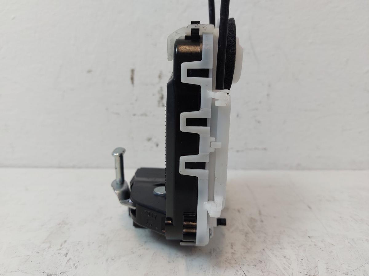 Toyota Yaris XP13 T&uuml;rschloss hinten rechts Schloss Fondt&uuml;r mit ZV