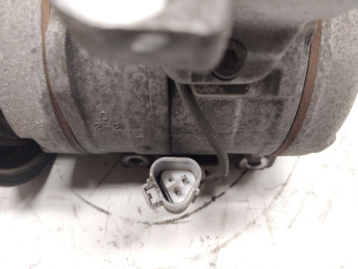 Toyota Avensis T22 original Klimakompressor 4472203914 DENSO 1.8 95kw 1ZZ BJ2002