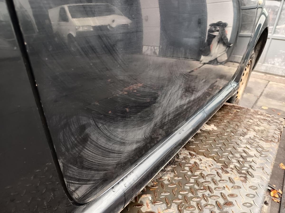 Toyota Aygo I 3t&uuml;rer original T&uuml;r rechts Beifahrer 1E0 Rauchgrau Bj 2005