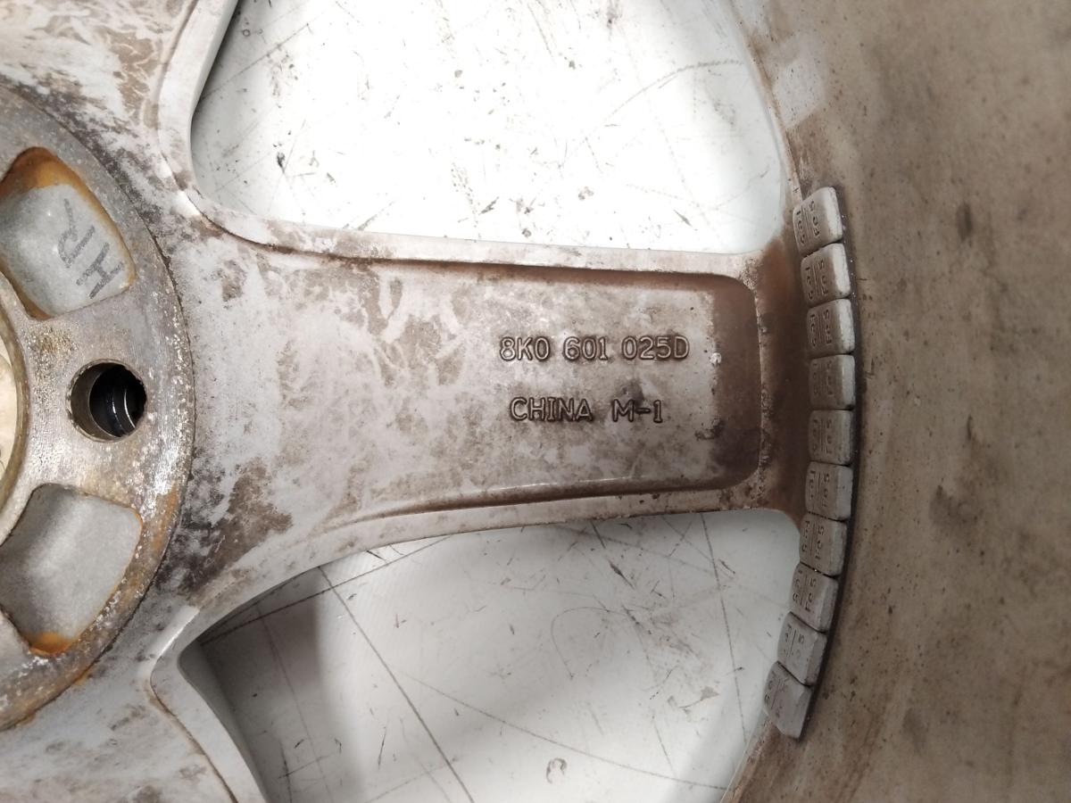 Audi A4 8K B8 original Satz Alufelgen 8Jx18H2 ET47 8K0601025D Bj.2009