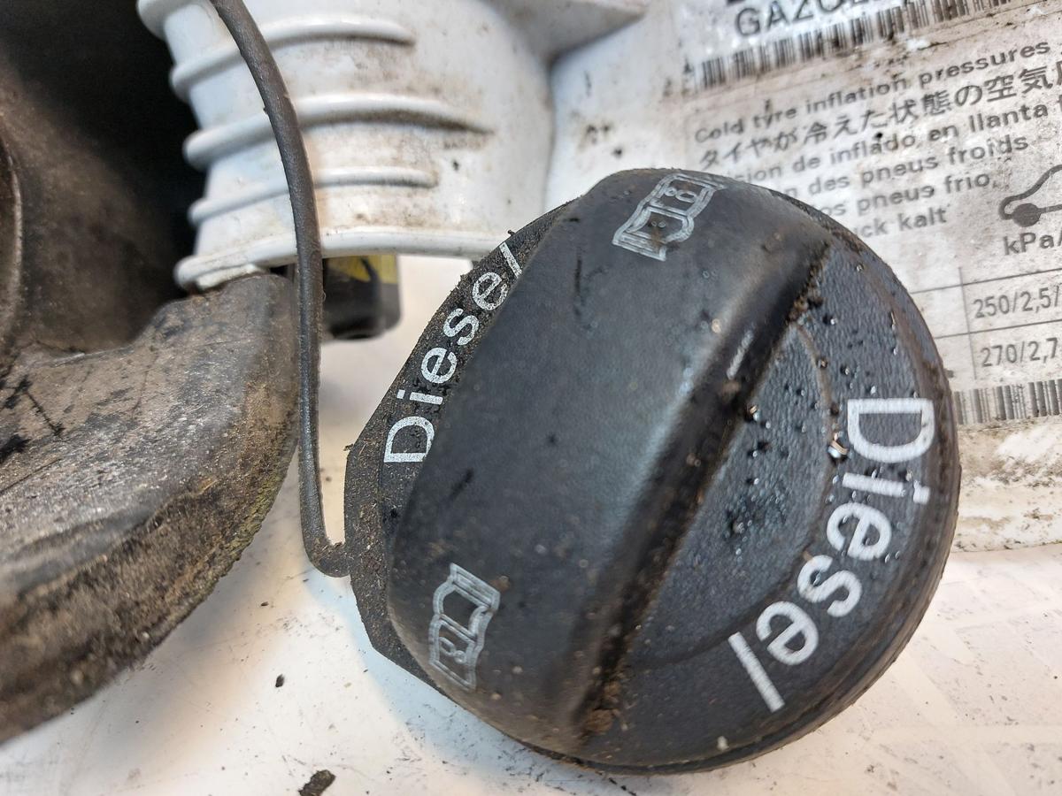 VW Passat CC Tankklappe Tankdeckel Tankverschuss LB9A Candywei&szlig;