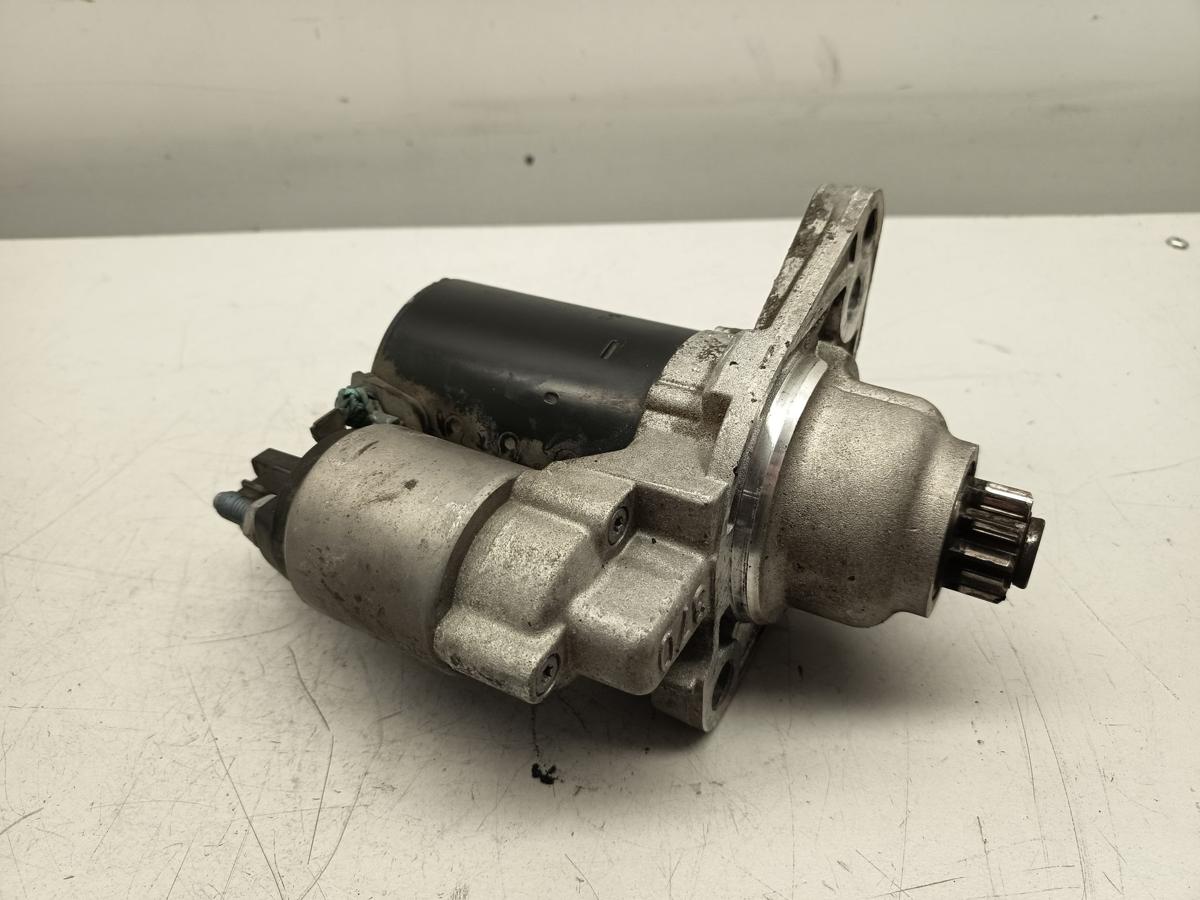 VW Passat 3C original Anlasser Starter 1.6 75kW Benzin Bj 2006
