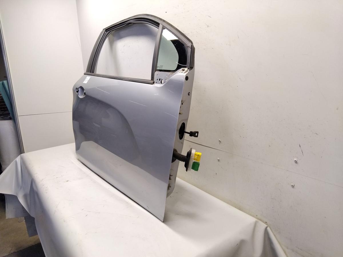 Peugeot 208 Tür vorn rechts Beifahrertür 3-Türer silber aluminiumgrau Bj.2016